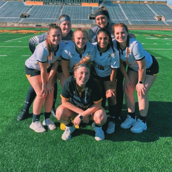 Meet your Posher, Sophia - Picture 1 of 1